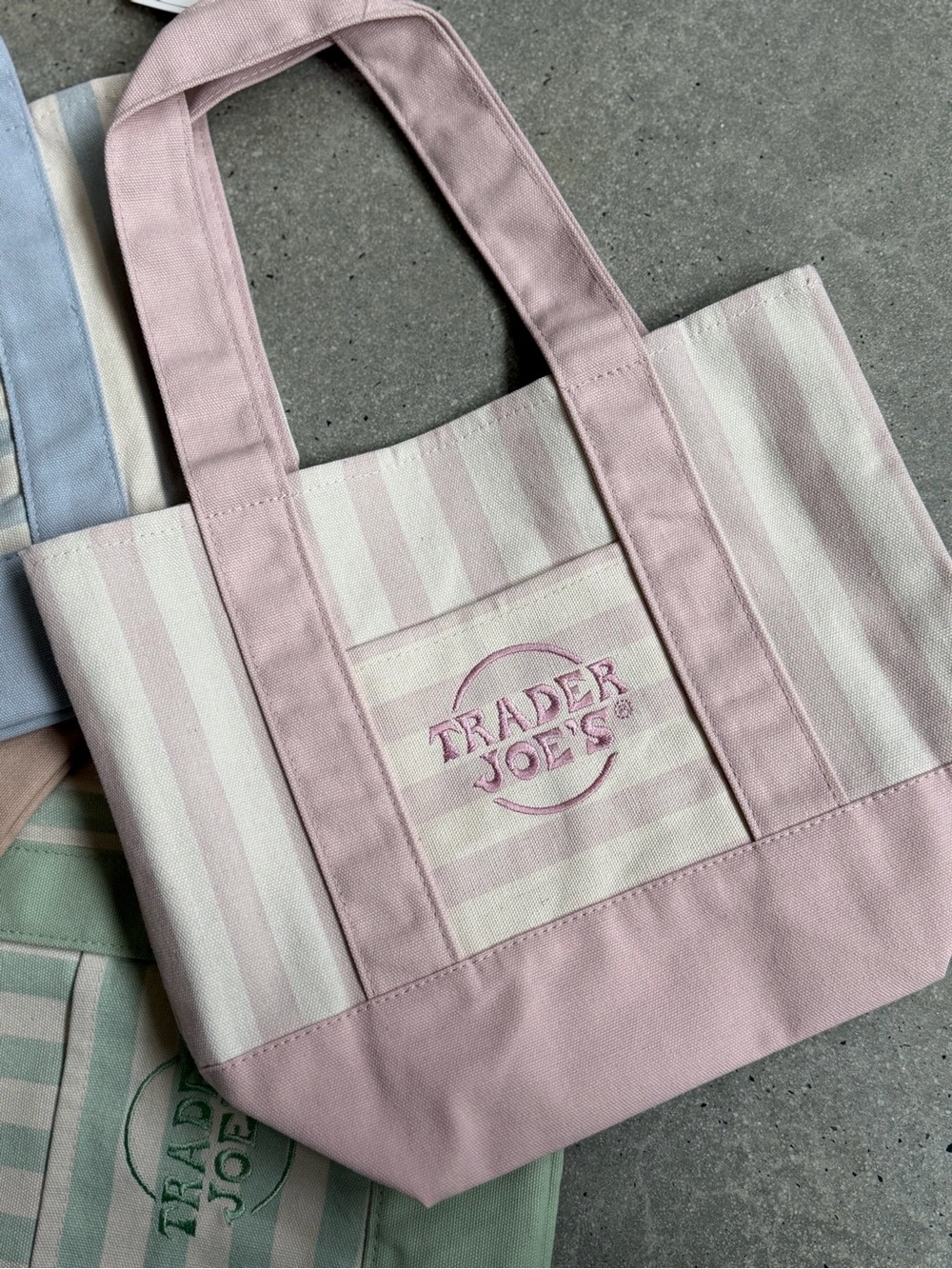 Trader Joe's pastel mini totes. Set of 4 - Picture 2 of 6